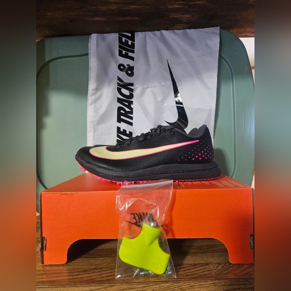 Nike Triple Jump Elite 2 Track and Field Shoes:BLACK/PINK:NIB: MENS 5.5 WOMENS 7